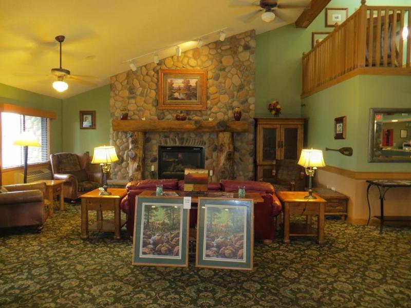 Super 8 Davenport Hotel Екстериор снимка